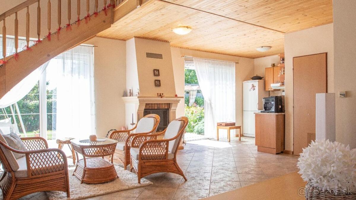 Villa Garfield Nitrianske Rudno Exterior foto